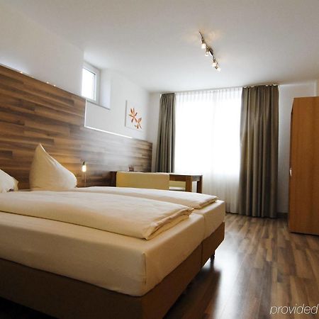 Petul Apart Hotel Residenz إسن المظهر الخارجي الصورة