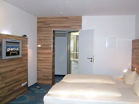 Petul Apart Hotel Residenz إسن الغرفة الصورة